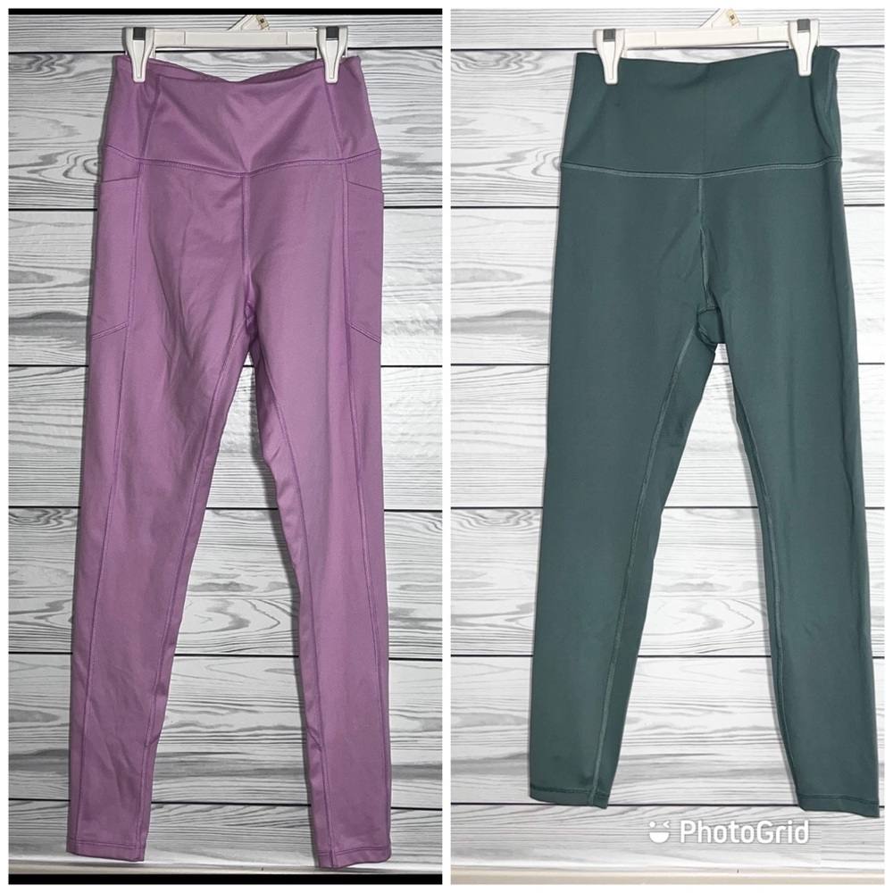 2 Victoria's Secret Leggings set of 2 size XS
